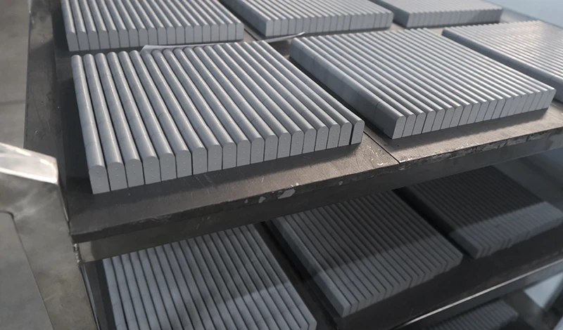 Why Do General Purpose Carbide Grades Fail in Winter Plowing?