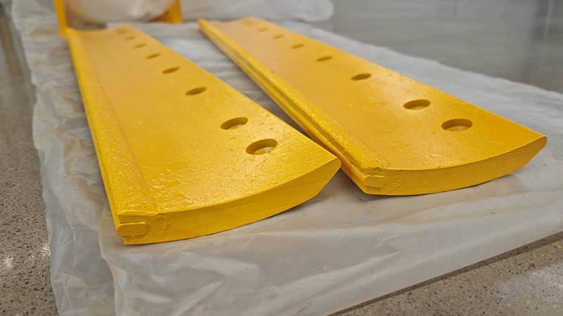 How Do Carbide Blades Outperform Steel in Heavy Wet Snow Plowing?